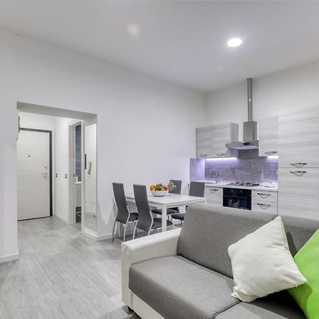 Tourist Apartment ชิวิตาเวกเกีย ภายนอก รูปภาพ