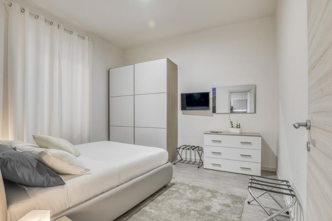 Tourist Apartment ชิวิตาเวกเกีย ภายนอก รูปภาพ
