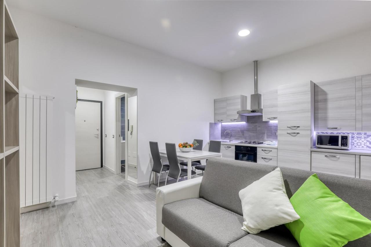 Tourist Apartment ชิวิตาเวกเกีย ภายนอก รูปภาพ