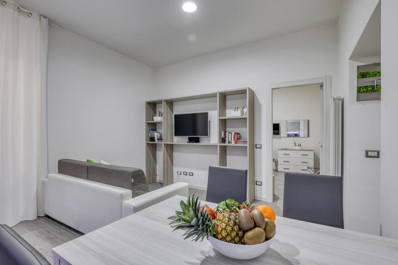 Tourist Apartment ชิวิตาเวกเกีย ภายนอก รูปภาพ